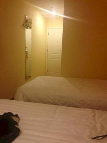 Home Inn Hotel Shanghai - Photo3