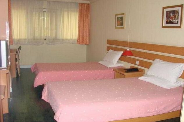 Home Inn Shanghai Jiading Chengzhong Road - Photo5