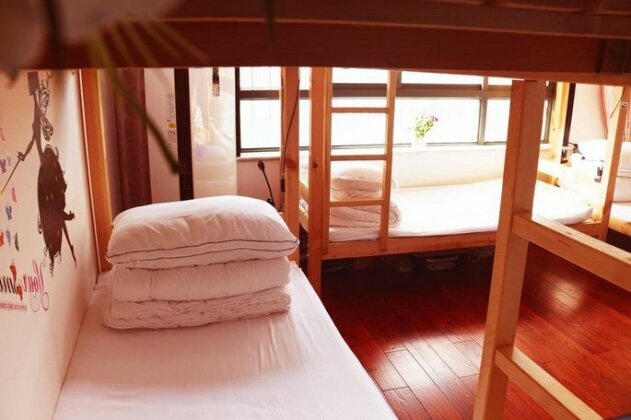 Hongqiao Hub Youth Hostel - Photo3