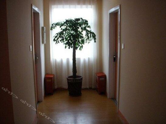 House Inn - Photo4