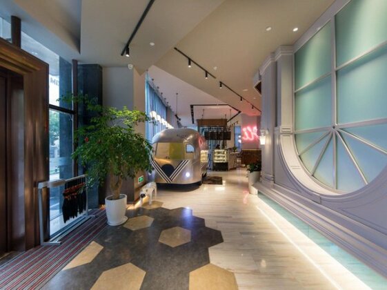 Ibis Styles Shanghai New Hongqiao Hotel - Photo3