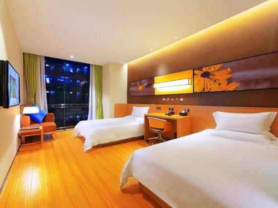 IU Hotel Shanghai Chedun Film Shooting Base - Photo3