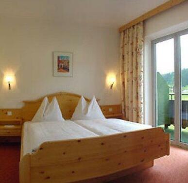 Jintuo Business Hotel - Photo4