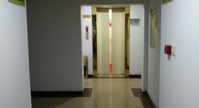 Junhang Holiday Hotel - Photo5