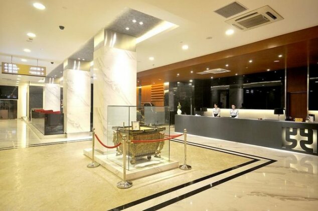 Kingtown Hotel Hongmei Shanghai - Photo2