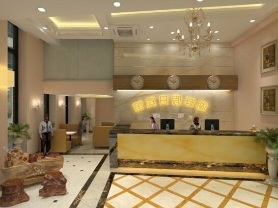 Lakefront Hotel - Photo3