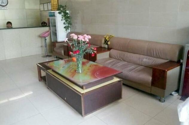 Longyang Business Hotel - Photo2