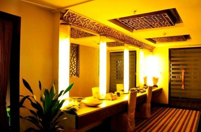 Lucky Plaza Hote - Photo3