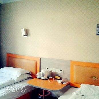 Mengning Business Hostel - Photo2
