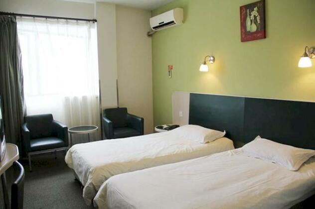 Motel 168 Hotel Shanghai Kaixuan Road - Photo2