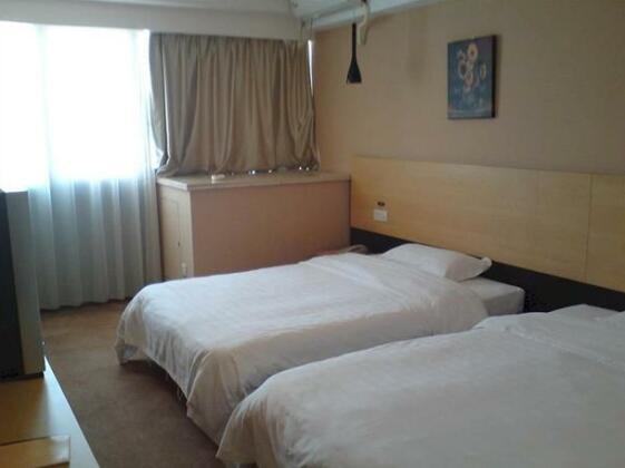Motel 168 Shanghai Changlin Road - Photo2