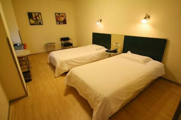 Motel 168 Shanghai Qixin Road Branch - Photo4