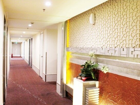 Motel168 Shanghai Bayi Road Inn - Photo2