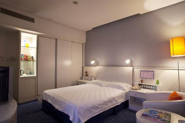 Noble Center Hotel