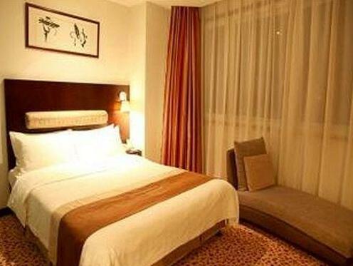 Oasis Tower & Hotel Shanghai - Photo3