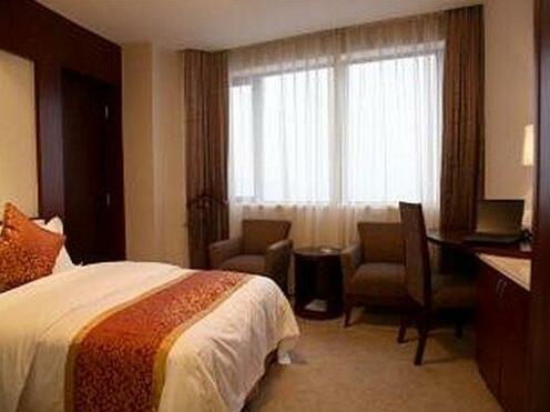 Oasis Tower & Hotel Shanghai - Photo4