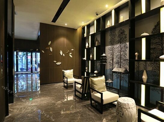 Orange Hotel Select Shanghai Yu Garden - Photo3