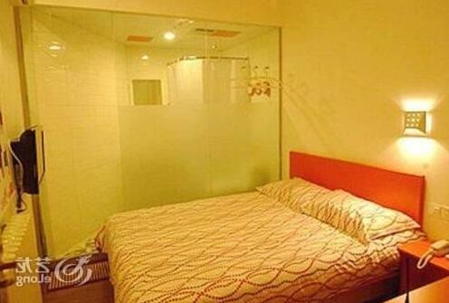 Pod Inn Hongqiao Railway Station First Branch - Photo5