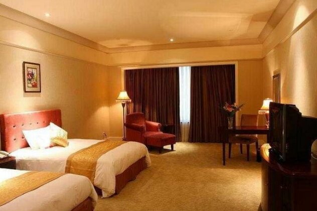 Ramada Hotel Pudong South - Photo2
