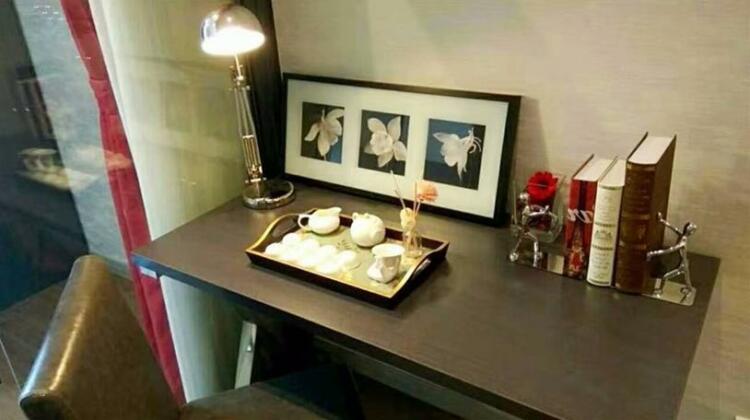 Reed Jade Apartment