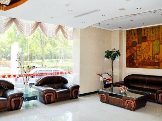 Ruijing Business Hotel - Photo2