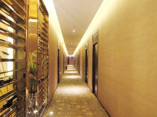 Ruilaishi Business Theme Hotel - Photo3