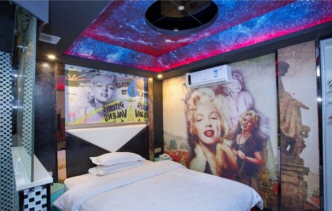 Shanghai Dream Of Rain Theme Hotel - Photo4
