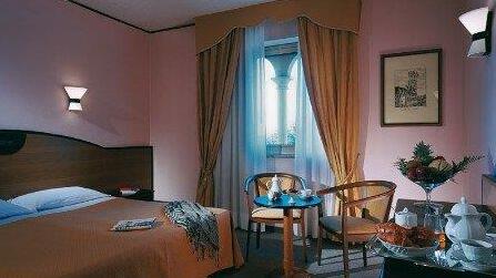 Shanghai Fortune She Mountain Hotel - Photo3