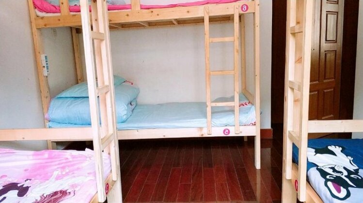 Shanghai Simple Hostel - Photo4