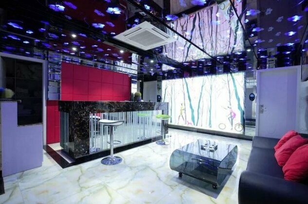 Shanghai Zhijiang Hotel - Photo2