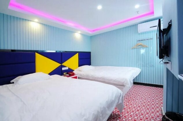 Shanghai Zhijiang Hotel - Photo4