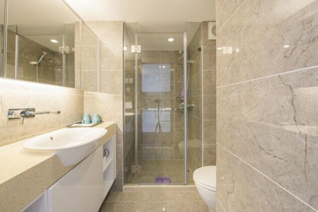 Shiji Holiday Inn - Photo2