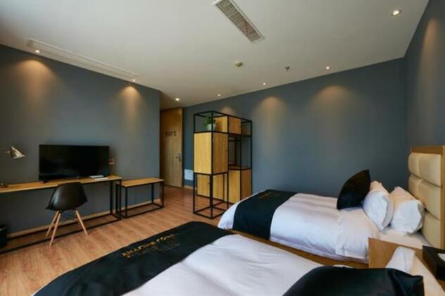 Skyline Hotel Shanghai - Photo3