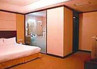 Starway Xiangmihu Hotel - Photo2