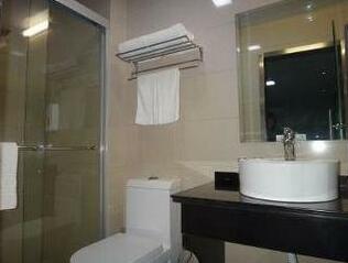 Super 8 Hotel Shanghai Hongqia Shanghai - Photo5
