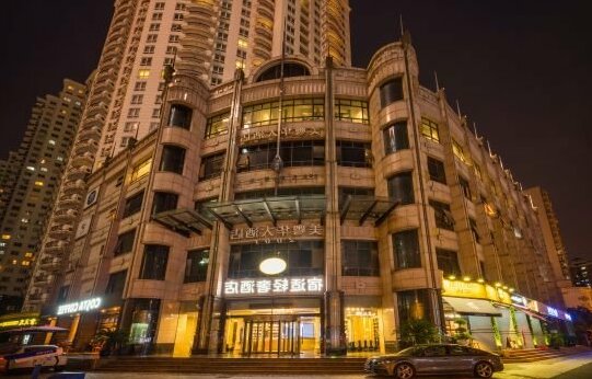 Sushi Light Luxury Hotel Shanghai Zhaojiabang Road
