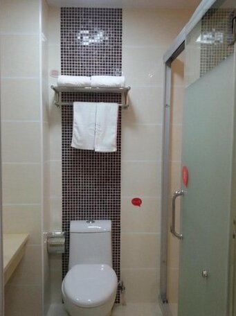 Thank Inn Chain Hotel Jiading Waigang - Photo2