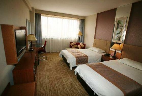 Tian Lin Hotel Shanghai - Photo4