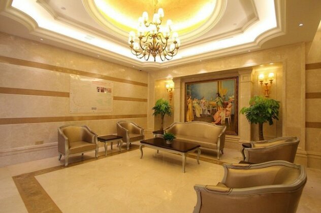Vienna Hotel Waigaoqiao - Photo5