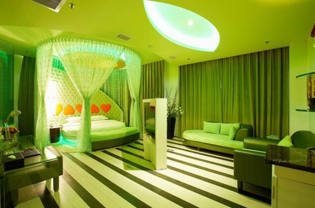 We Love Hotel - Photo2