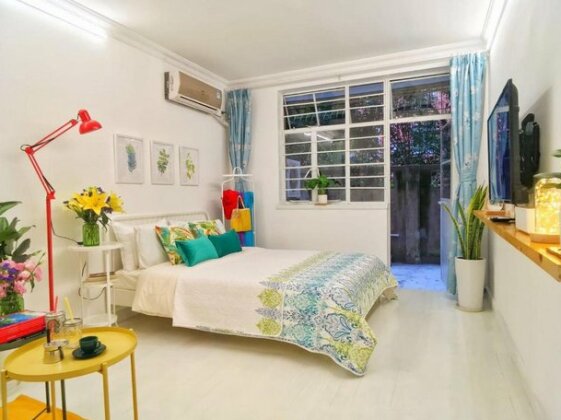 Xiaowu's Home-Study Room