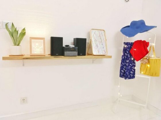 Xiaowu's Home-Study Room - Photo3