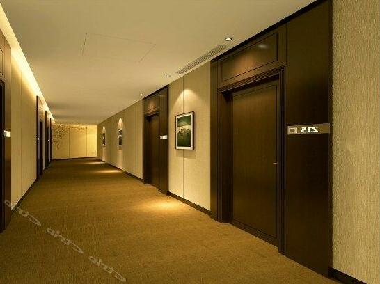 Yifeng Business Hotel - Photo4