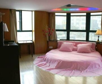 Yijiaren Hotel