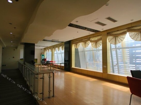 Yiwan 99 Business Hotel - Photo4