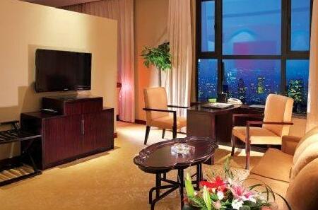 Yuloon Hotel - Photo2