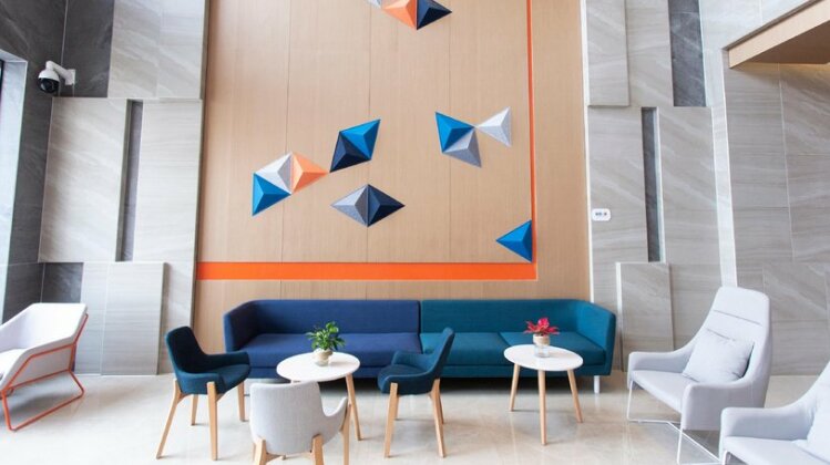 Holiday Inn Express Shangqiu Ancient Town - Photo2
