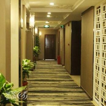Pour Seasons Harbour Hotel - Photo3
