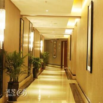 Pour Seasons Harbour Hotel - Photo5
