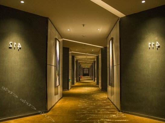 Zhongzhou Yihe Hotel - Photo4